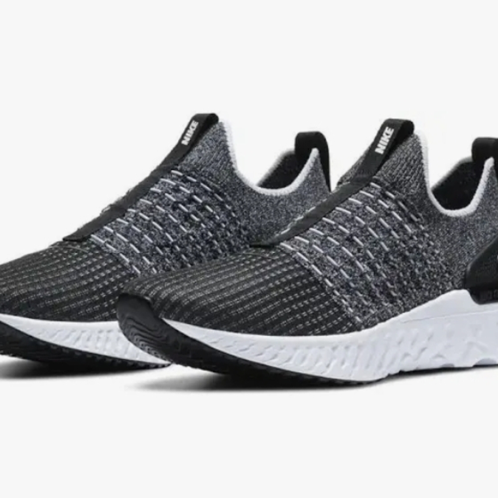 COPY - Nike Womens Black and White Flynit Phantoms Running Shoes 7 1/2 New With… - Picture 2 of 7